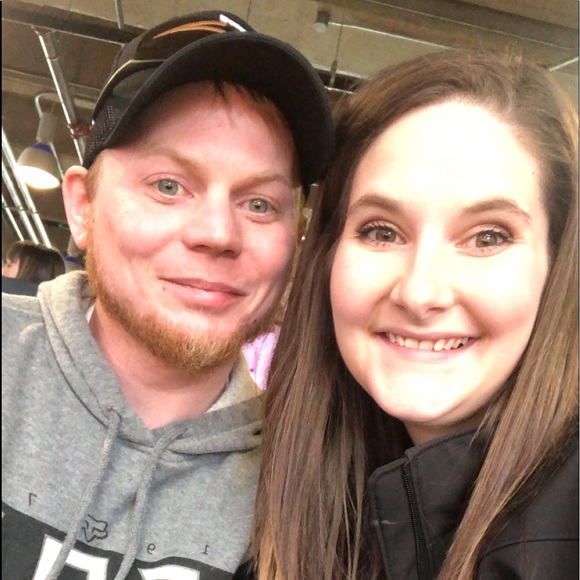 Meet your Posher, Charleen - Picture 1 of 1